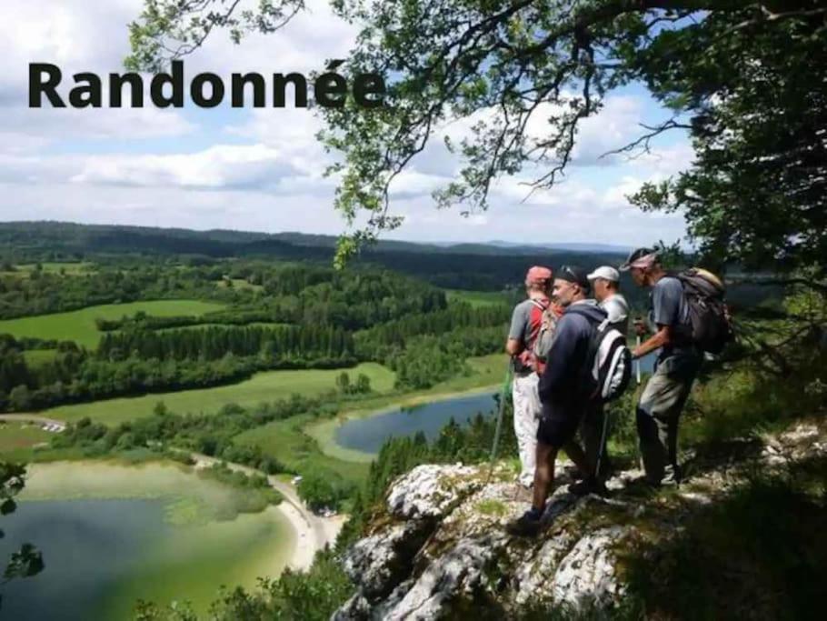 Superbe Appartement Au Coeur Du Jura Champagnole Exterior foto